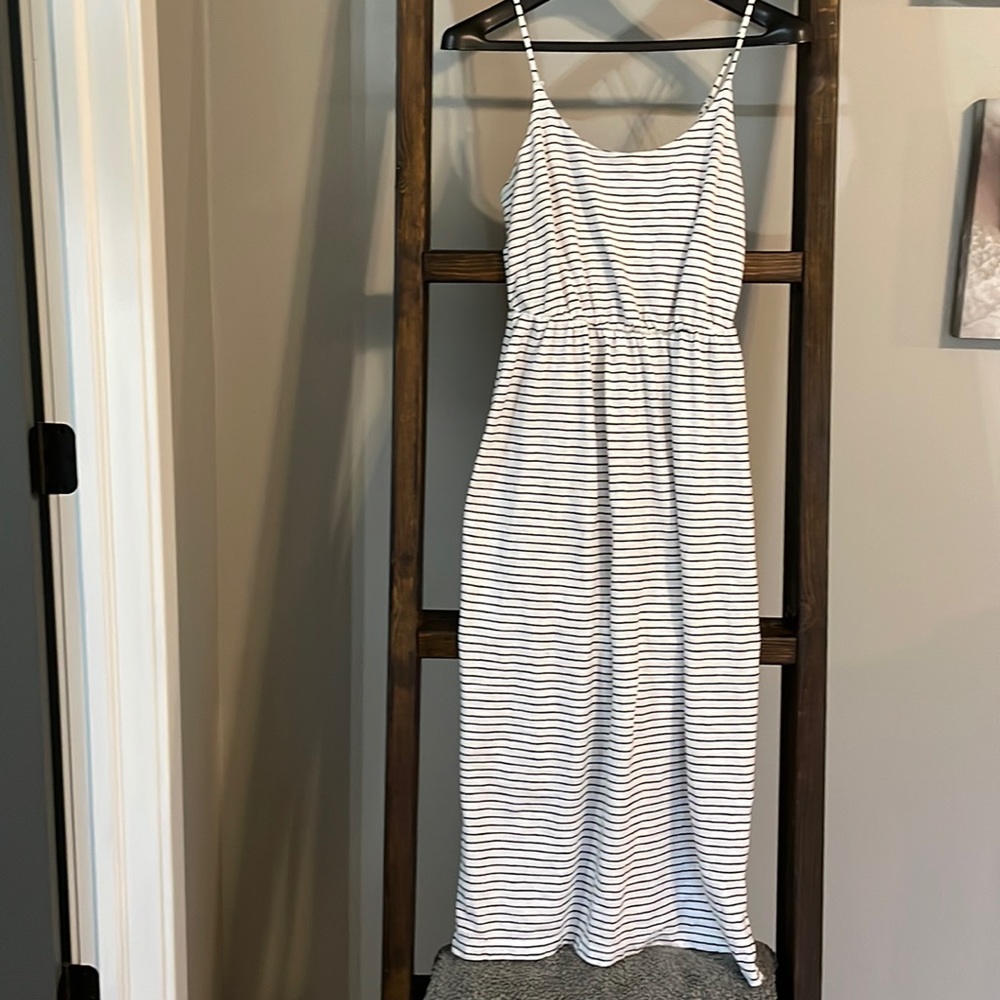 Black and white striped old navy cotton dress